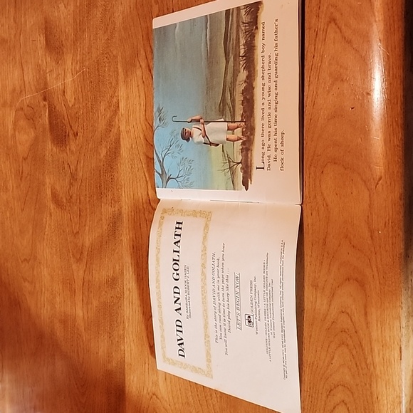 Vintage Disneyland David and Goliath Book and Record - Picture 2 of 7